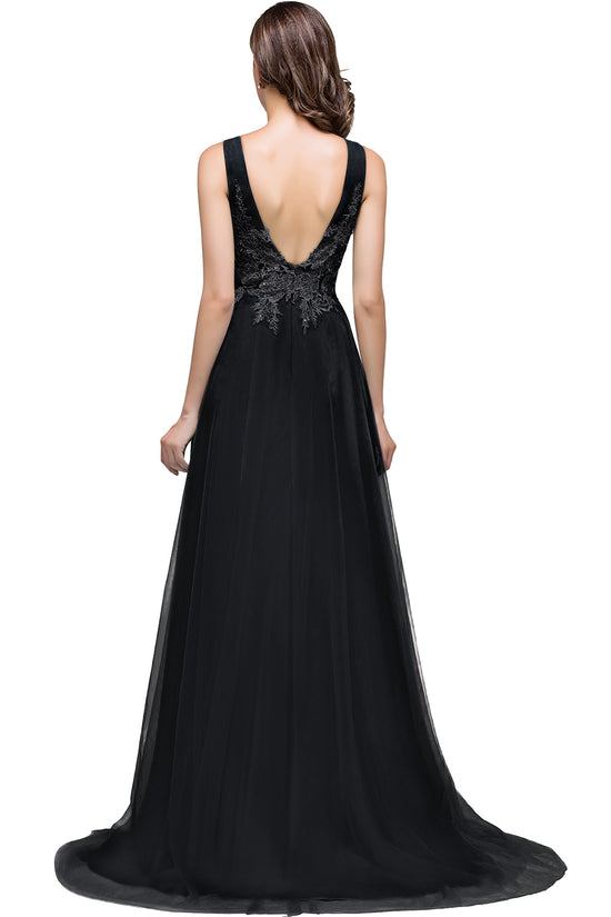 Round Neck Tulle A line Long Sleeveless Lace Appliques Bridesmaid Dress