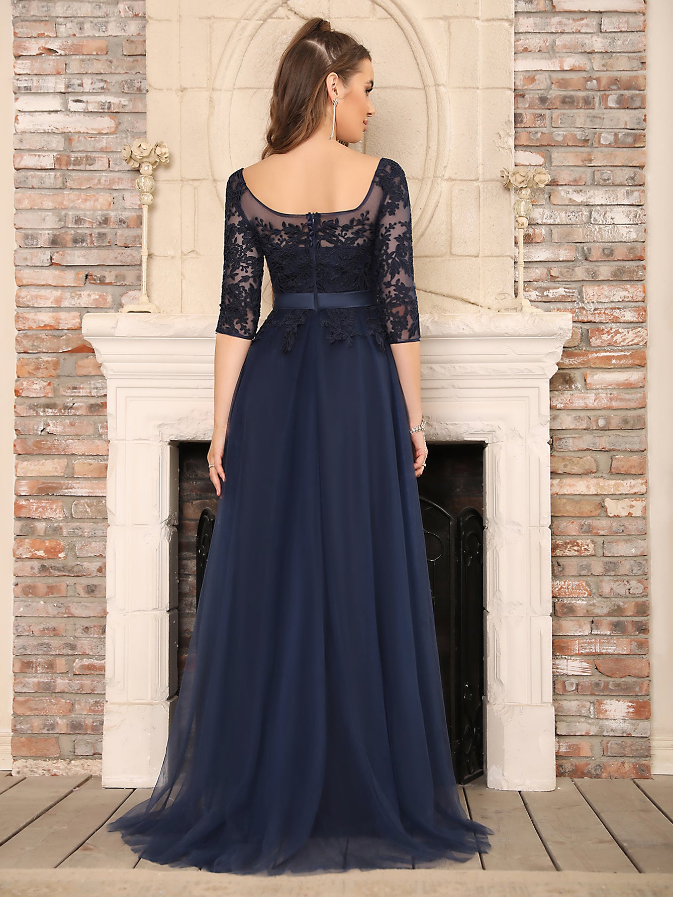 Round Neck Half Sleeves A line Tulle Lace Appliques Long Bridesmaid Dresses