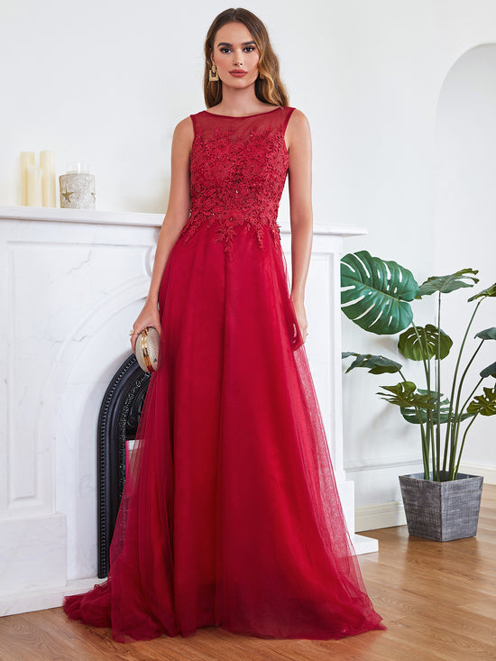 Round Neck Tulle A line Long Sleeveless Lace Appliques Bridesmaid Dress