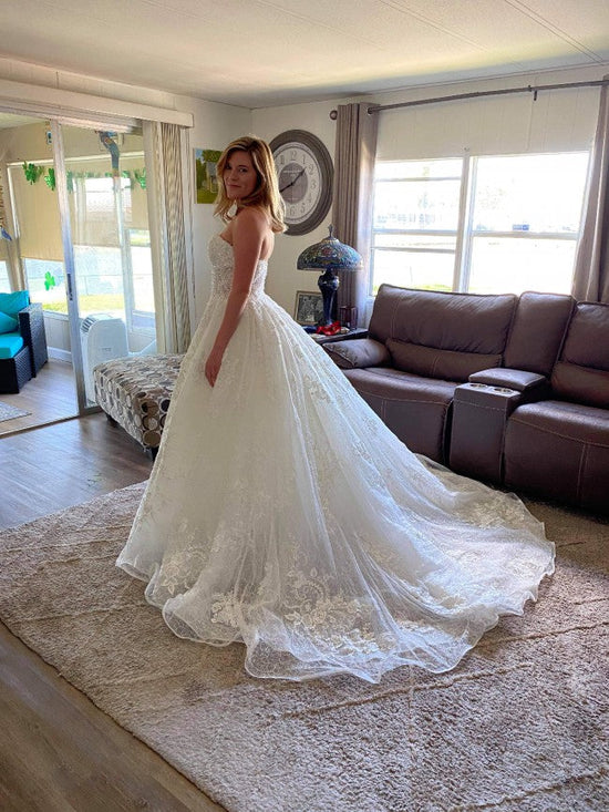 Beautiful Long A-line Off-the-shoulder Lace Appliques Wedding Dress with Beads-BIZTUNNEL