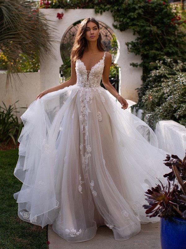 A-line Tulle Lace Country Wedding Dresses Backless Bridal Dress