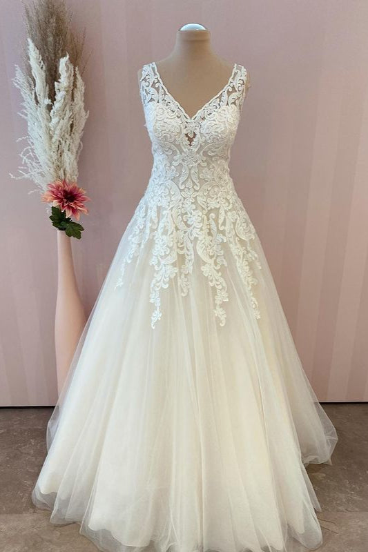 Classy Long A-Line Sweetheart Appliques Lace Tulle Backless Wedding Dress-BIZTUNNEL