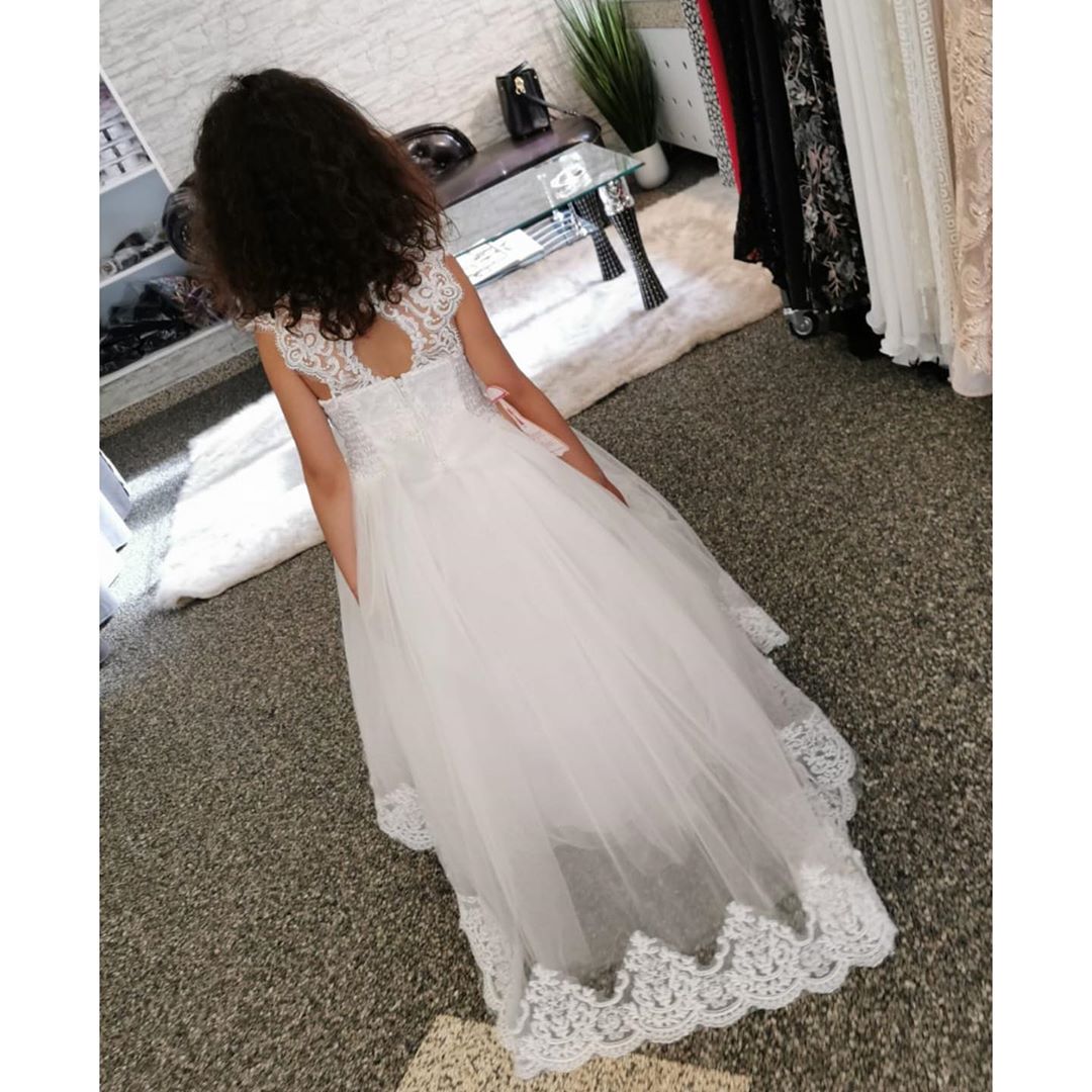 Cute Long A-line Bateau Appliques Lace Pearl Train Flower Girl Dress-BIZTUNNEL