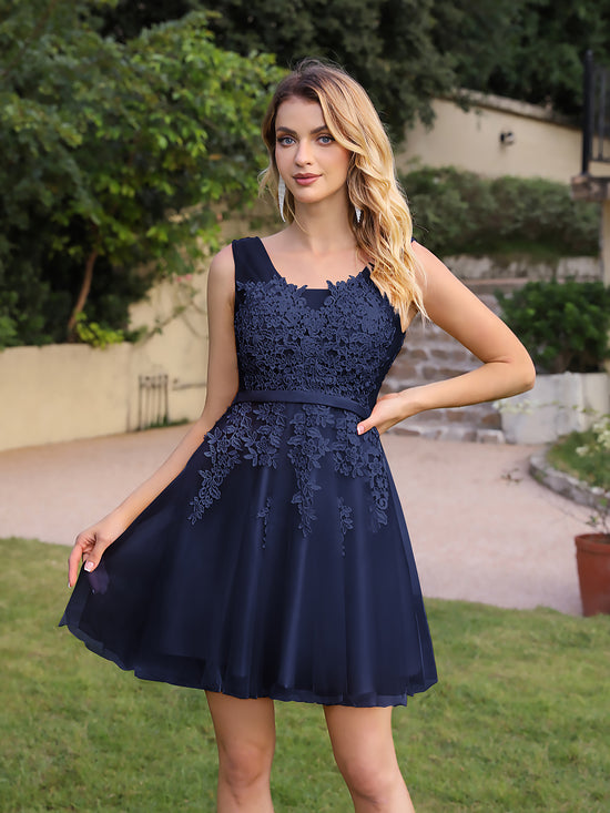 Elegant Short A-line Mini Tulle Formal Dress with Lace Appliques