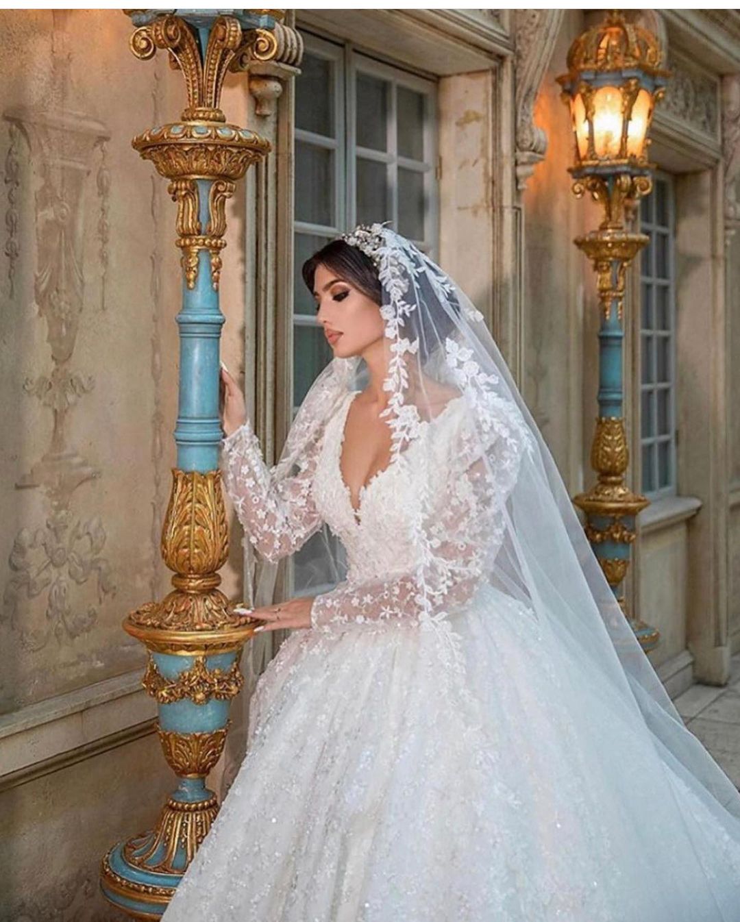 Gorgeous Long A-Line V-neck Appliques Lace Wedding Dress with Sleeves-BIZTUNNEL