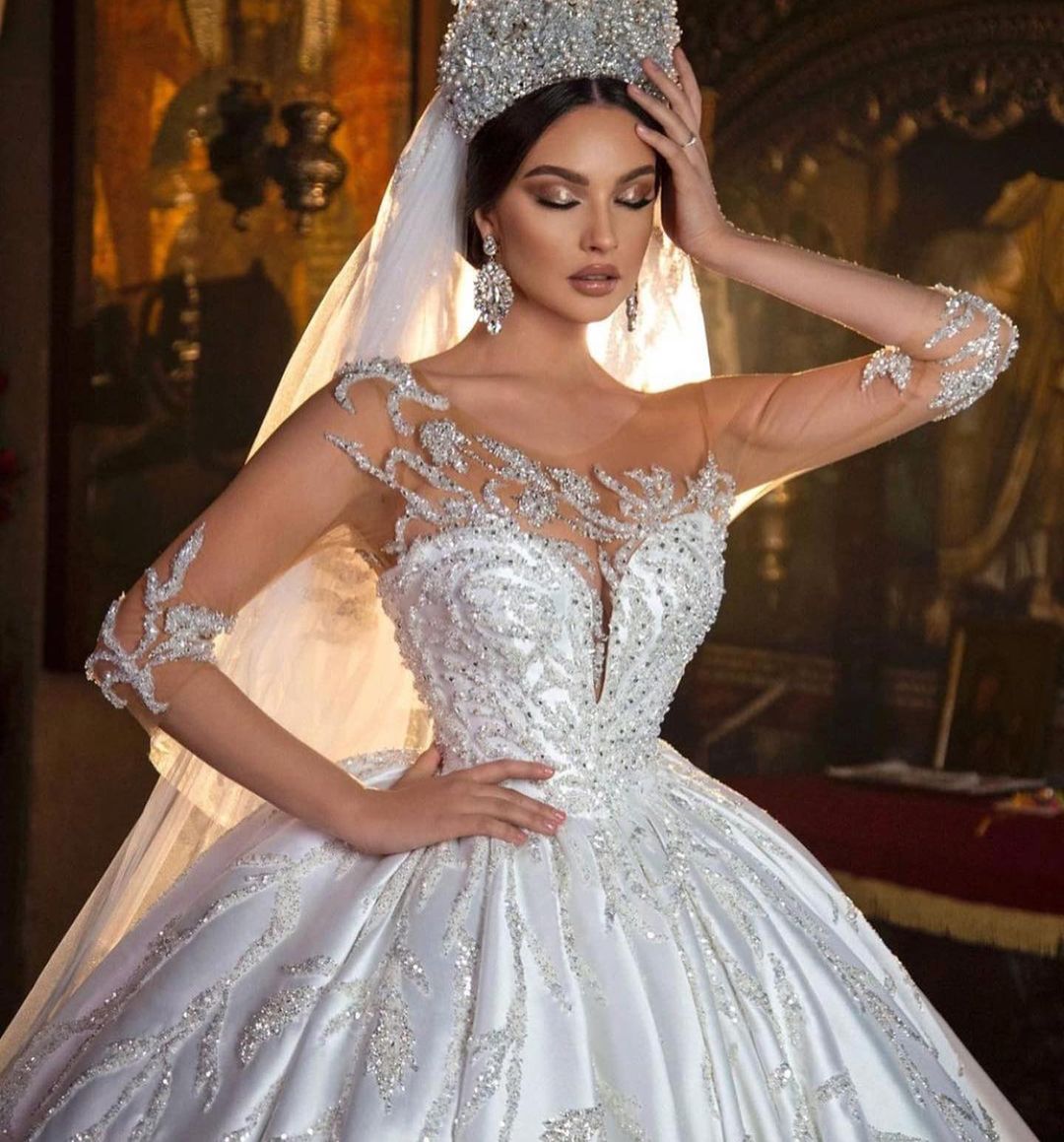 Gorgeous Long Princess Sweetheart Satin Wedding Dress with Sleeves-BIZTUNNEL