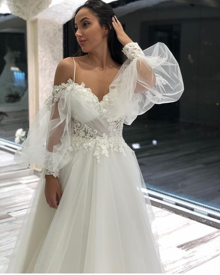 Long A-Line Off-the-Shoulder Sweetheart Appliques Lace Tulle Wedding Dresses with Sleeves-BIZTUNNEL