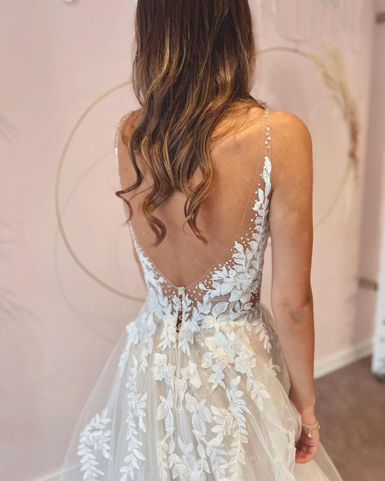 Long A-Line V-neck Appliques Lace Tulle Backless Wedding Dress-BIZTUNNEL