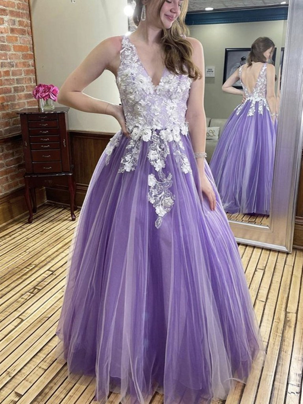 Long A-line V-neck Tulle Lace Floral 3D Flower Formal Prom Dresses-BIZTUNNEL