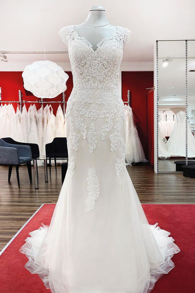 Long Mermaid Lace Sweetheart Open Back Wedding Dress with Appliques Lace-BIZTUNNEL