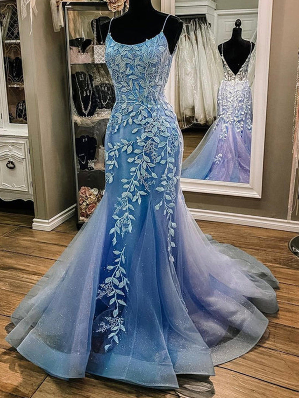 Mermaid scoop best sale prom dress