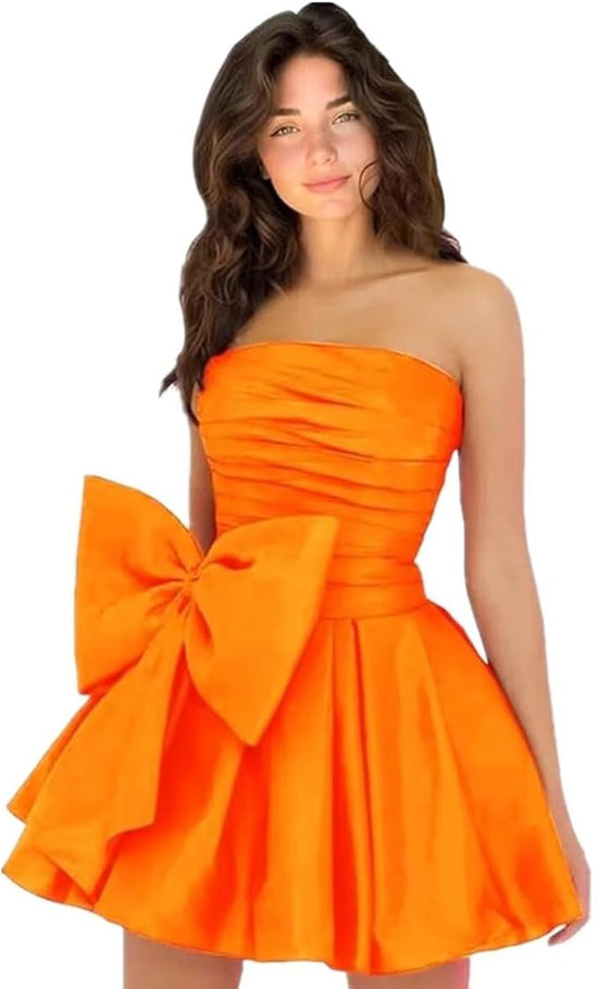 Chic Short Homecoming Dresses A-line Sleeveless Strapless Ruched Lace Up Party Dresses with Bow